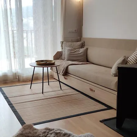 Estudio/loft Con Preciosas Vistas דירה